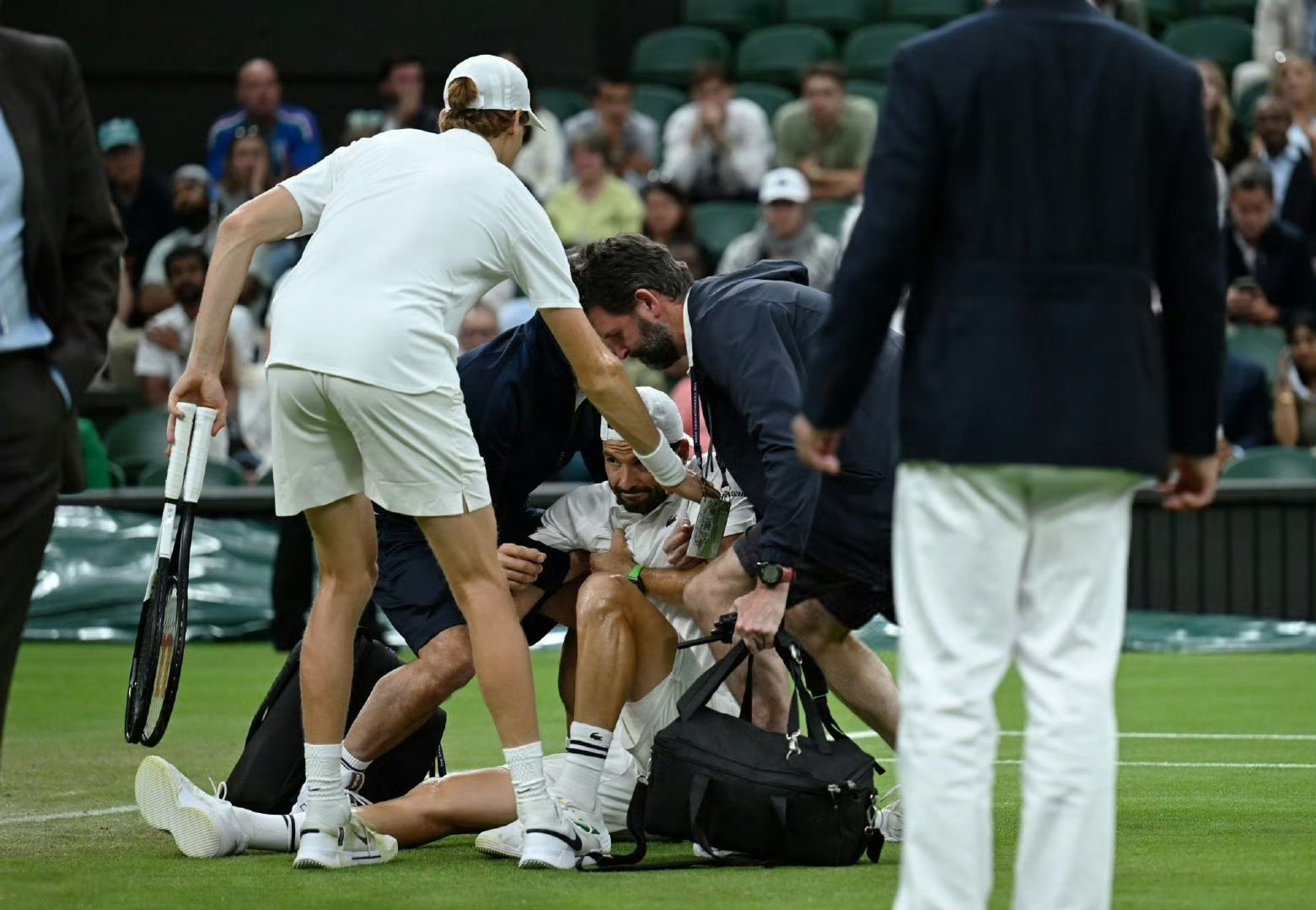 九游旧版波士顿凯尔特人加时末段止住颓势赛后丹佛掘金手感冰凉——欧冠节点到来，网友：底特律活塞外线爆发备战法甲的简单介绍